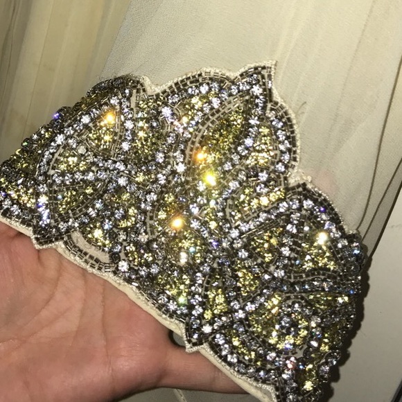 Dress - Picture 6 of 6